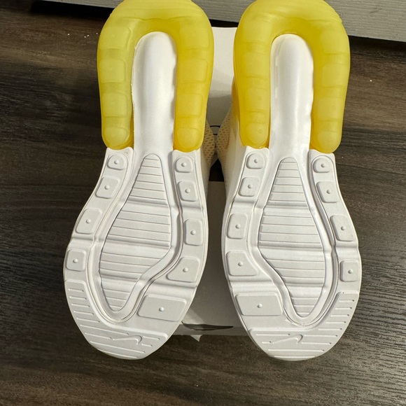 Nike airmax 270 - Picture 4 of 13